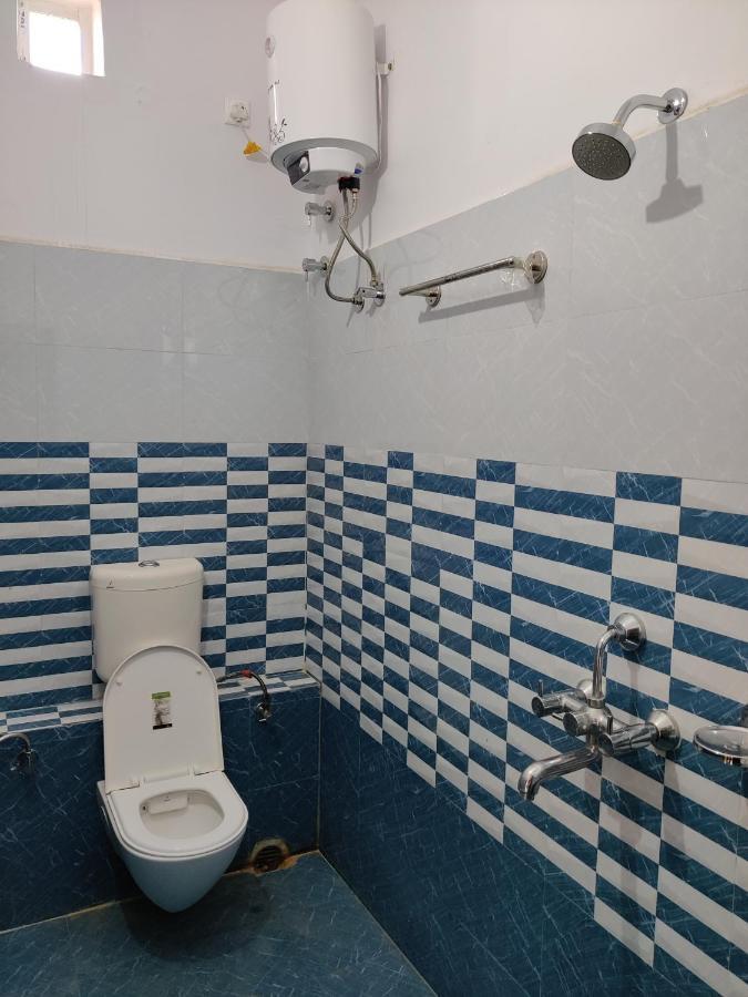 Ashiyana Rest House Диогар Стая снимка