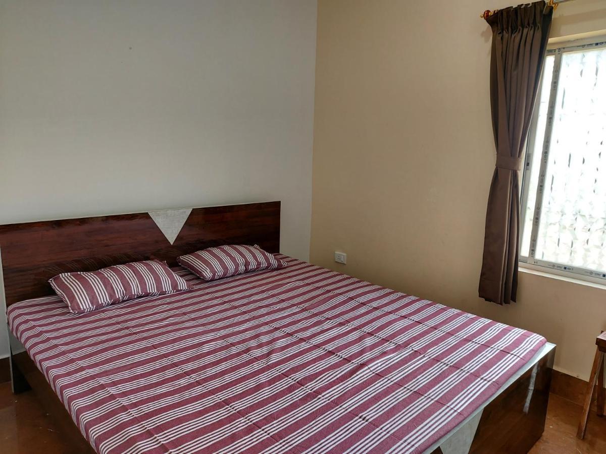 Ashiyana Rest House Диогар Стая снимка
